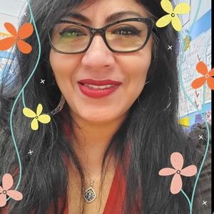 Meet your Posher, Mercedes